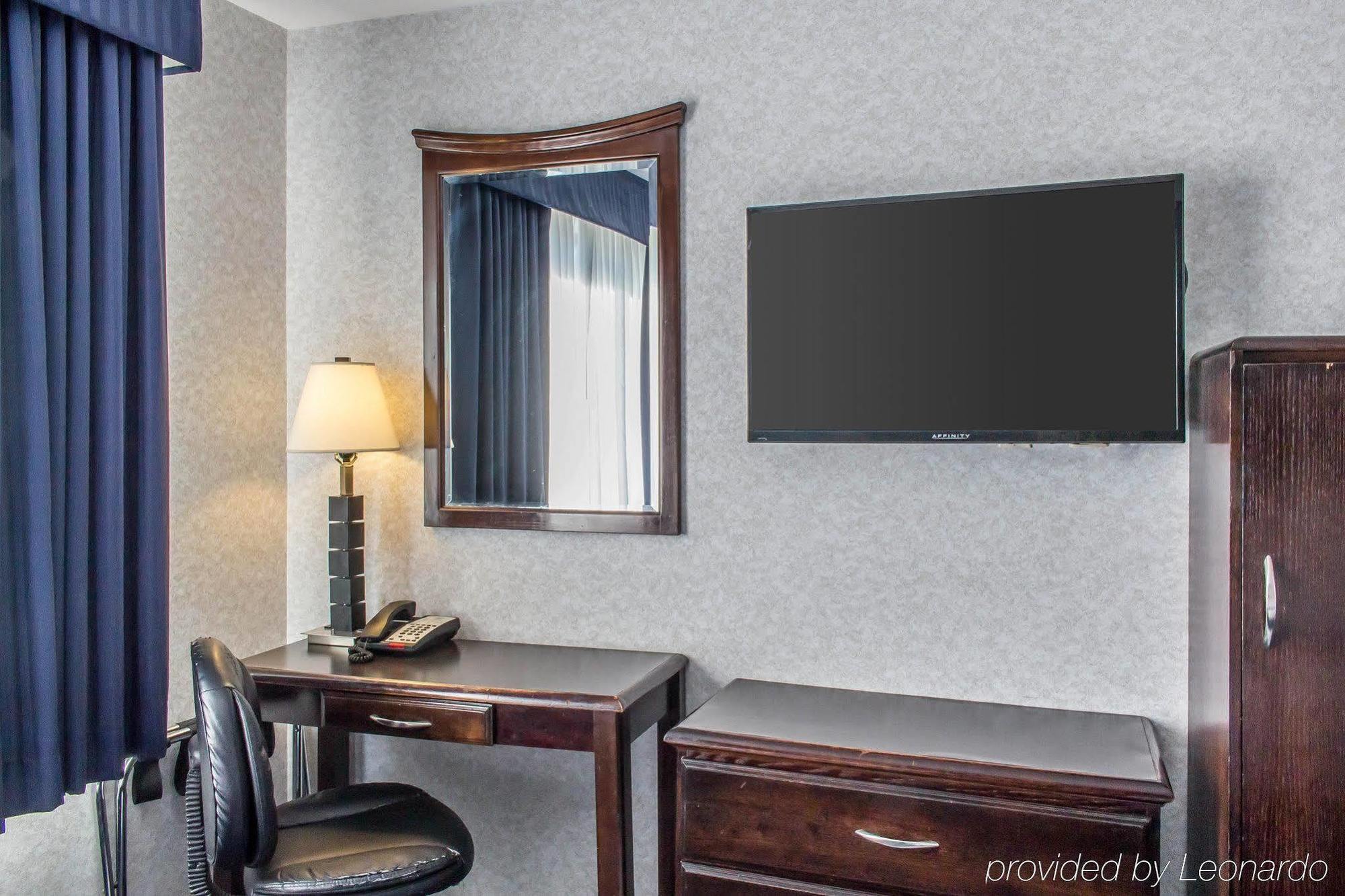 Paramount Inn Floral Park Εξωτερικό φωτογραφία