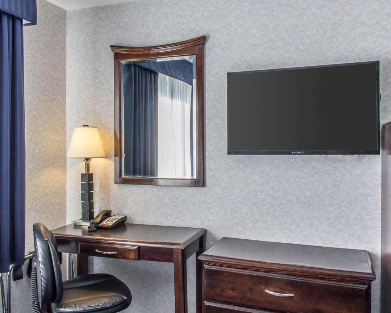 Paramount Inn Floral Park Εξωτερικό φωτογραφία