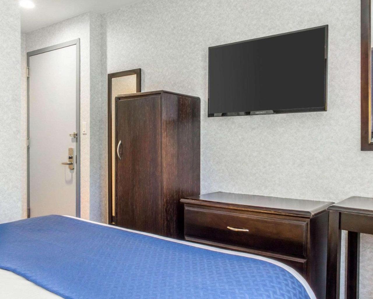 Paramount Inn Floral Park Εξωτερικό φωτογραφία